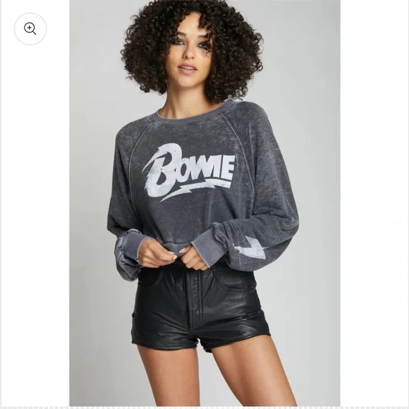 Recycled Karma BOWIE STRIKE CROPPED SWEATSHIRT NWOT - Picture 2 of 6